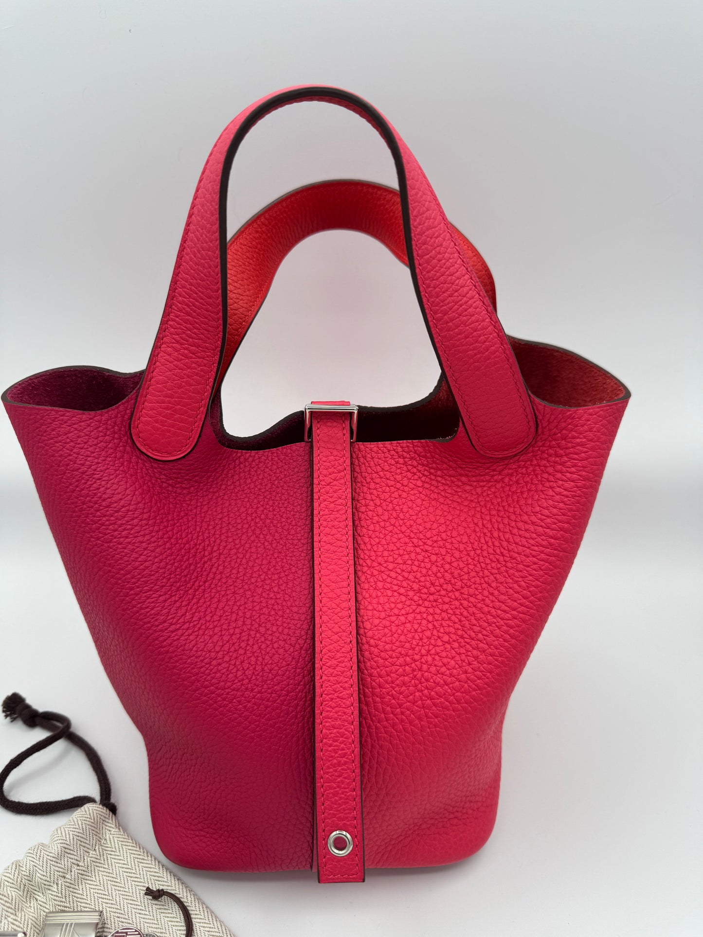 hermes picotin casaque 18 clémence taurillon rose extreme rose Mexico
