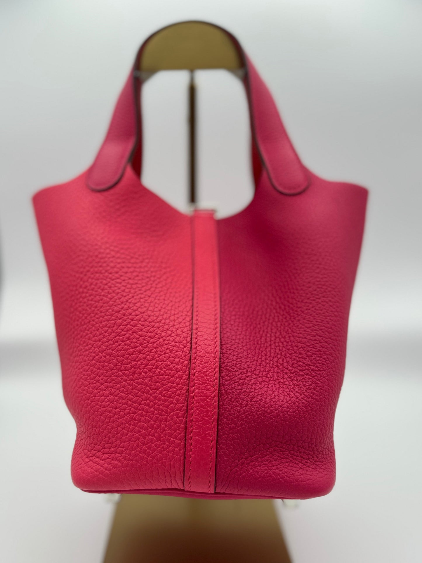 hermes picotin casaque 18 clémence taurillon rose extreme rose Mexico
